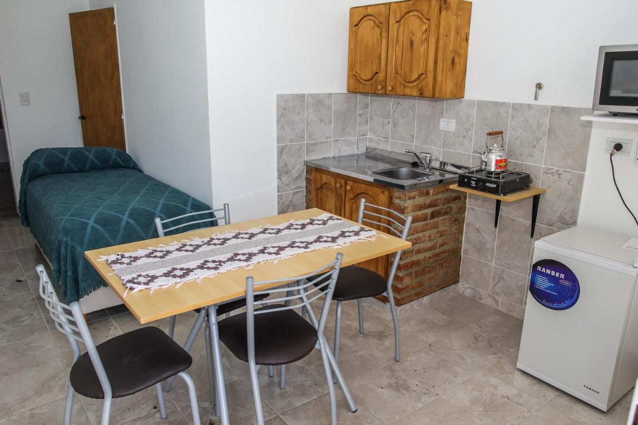 Apartmán Departamentos El Alamo Comandante Luis Piedra Buena Exteriér fotografie